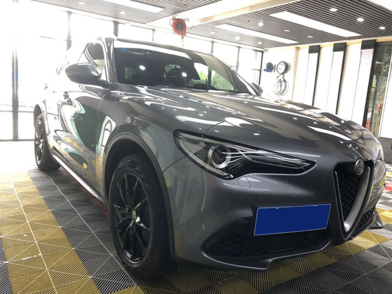 阿尔法罗密欧V70S+K28